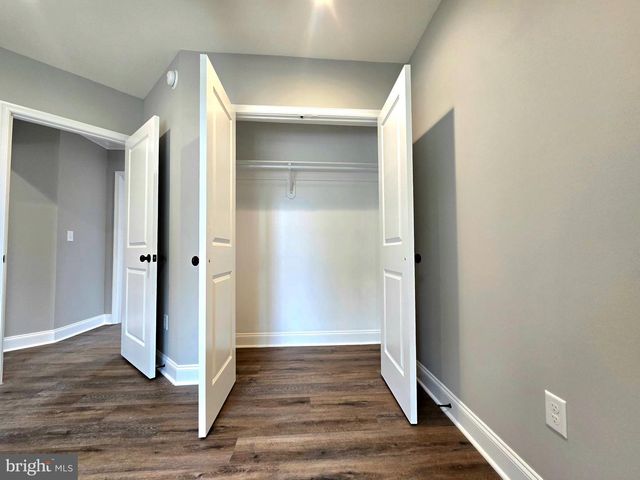 121 BISHOP AVE, Baltimore, MD 21225