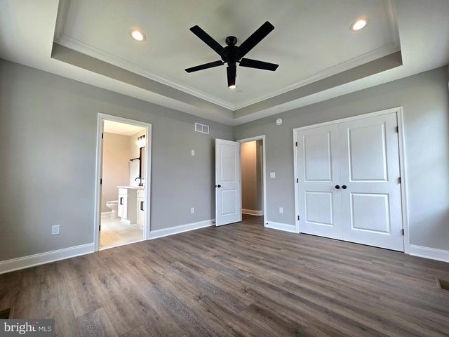 121 BISHOP AVE, Baltimore, MD 21225
