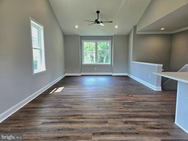 121 BISHOP AVE, Baltimore, MD 21225