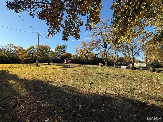 17 D'Ville Place, Hannibal, MO 63401