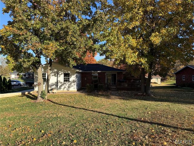 17 D'Ville Place, Hannibal, MO 63401