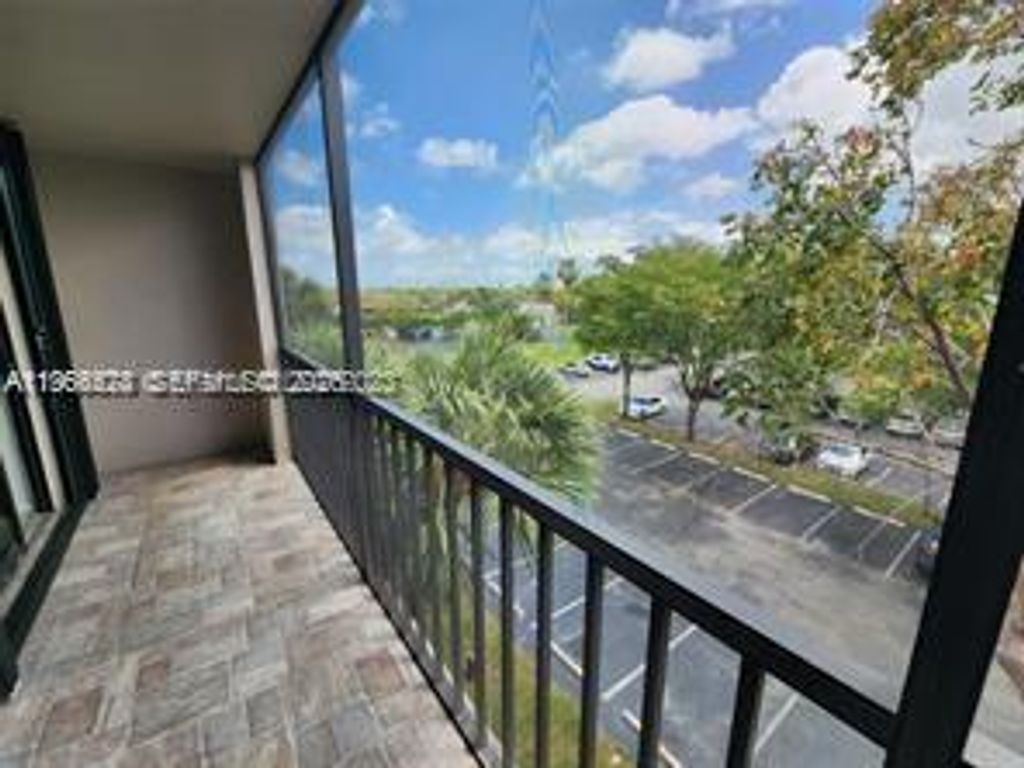 8520 SW 133rd Ave Rd 408, Miami, FL 33183