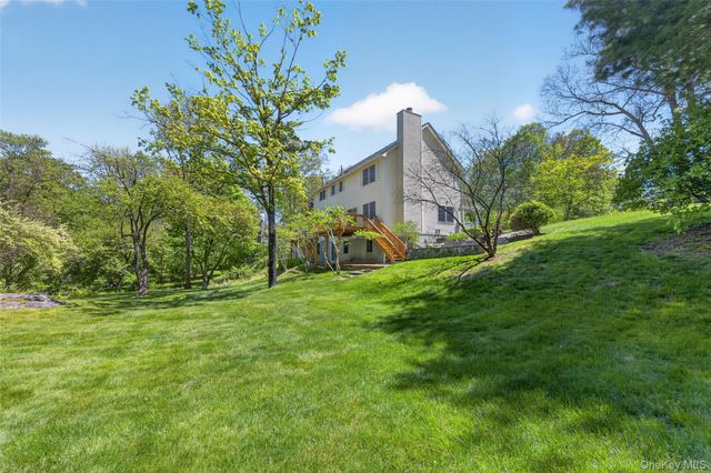 1484 Jacob Road, Cortlandt Manor, NY 10567