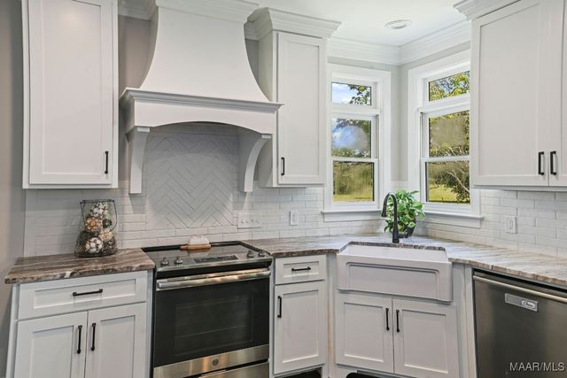 457 Hummingbird Lane, Pike Road, AL 36064