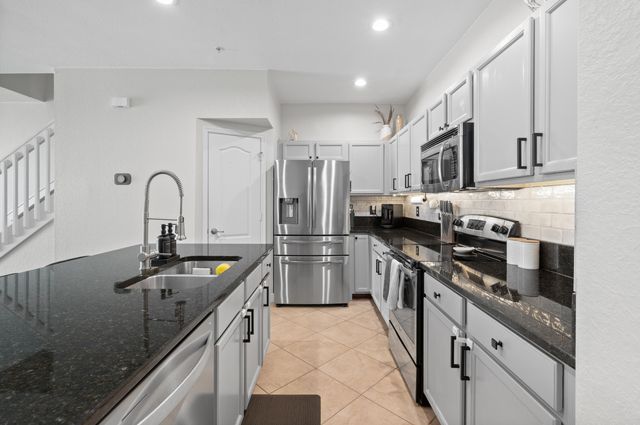 9472 SW Merlin Court, Stuart, FL 34997
