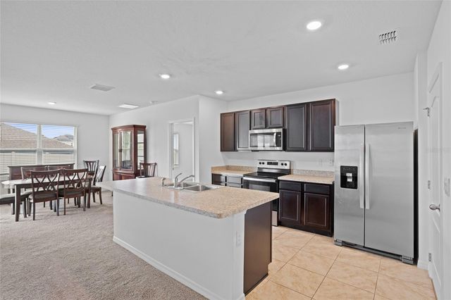 2143 KALIN WAY, Tavares, FL 32778