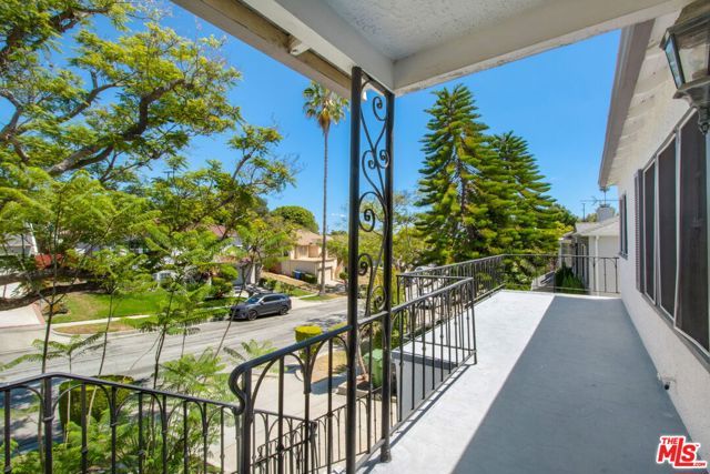 5039 Marburn Avenue, Los Angeles, CA 90043