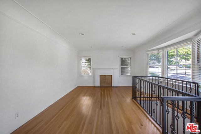 5039 Marburn Avenue, Los Angeles, CA 90043