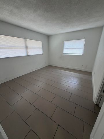 116 NW 28th Avenue 1-2, Fort Lauderdale, FL 33311