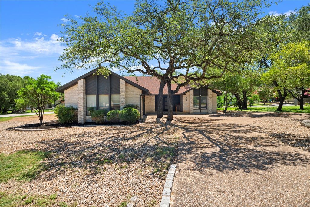 508 Explorer, Lakeway, TX 78734