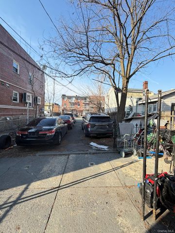 67-30 49th Avenue, Woodside, NY 11377