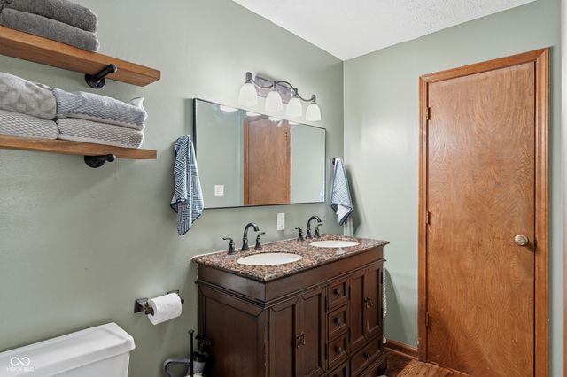 3640 Davis Road, Indianapolis, IN 46239