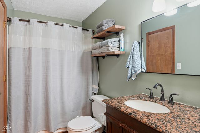 3640 Davis Road, Indianapolis, IN 46239