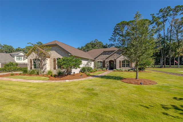 930 Champney, St Simons Island, GA 31522