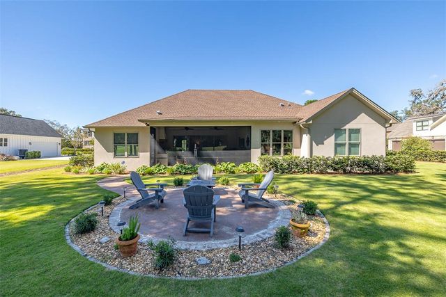 930 Champney, St Simons Island, GA 31522