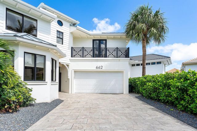 662 Boca Marina Court, Boca Raton, FL 33487