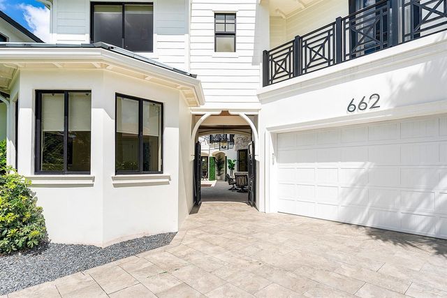 662 Boca Marina Court, Boca Raton, FL 33487