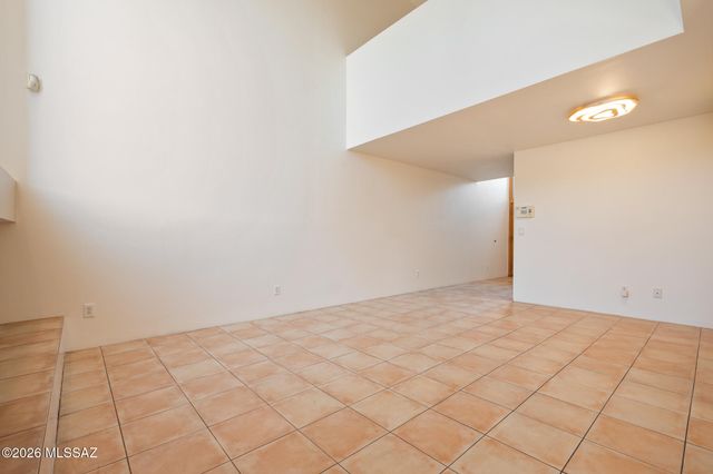 3135 E Sampras Lane, Tucson, AZ 85716