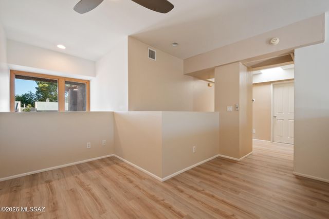3135 E Sampras Lane, Tucson, AZ 85716