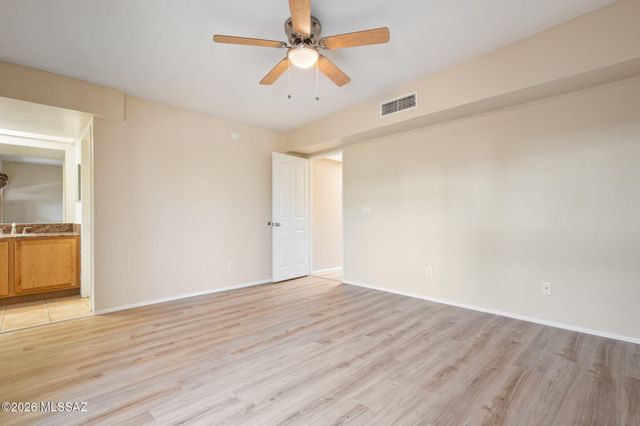 3135 E Sampras Lane, Tucson, AZ 85716