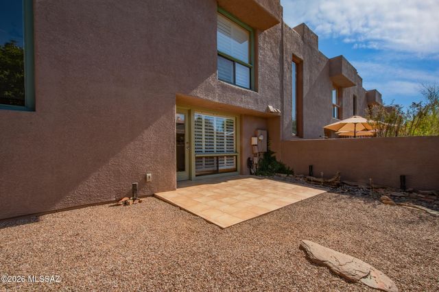 3135 E Sampras Lane, Tucson, AZ 85716