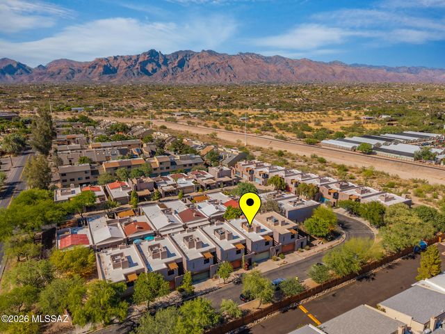 3135 E Sampras Lane, Tucson, AZ 85716