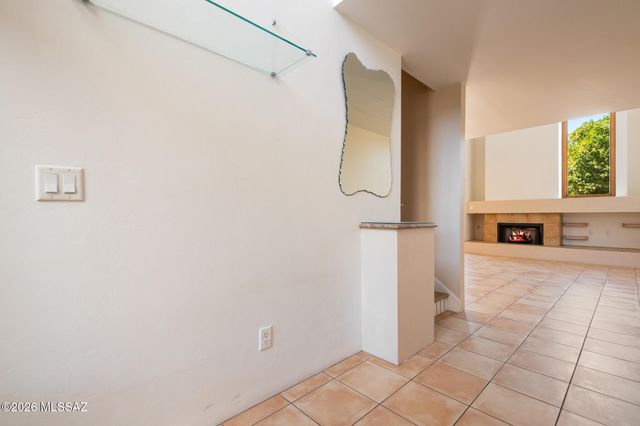 3135 E Sampras Lane, Tucson, AZ 85716