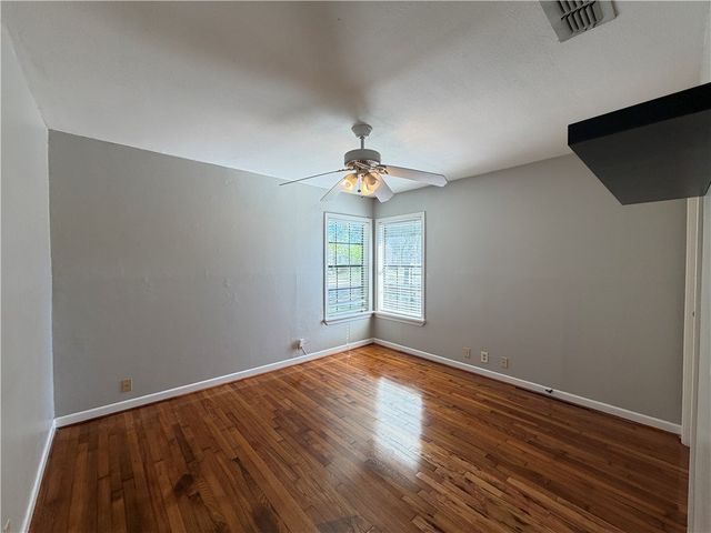 418 Waverly Dr, Corpus Christi, TX 78412