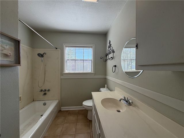 418 Waverly Dr, Corpus Christi, TX 78412