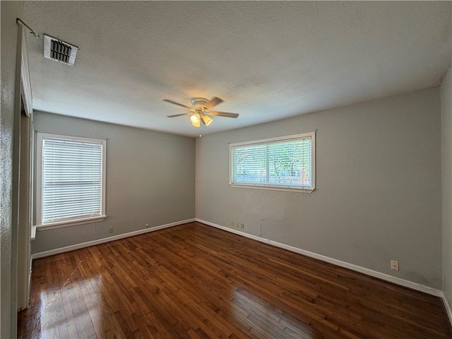 418 Waverly Dr, Corpus Christi, TX 78412