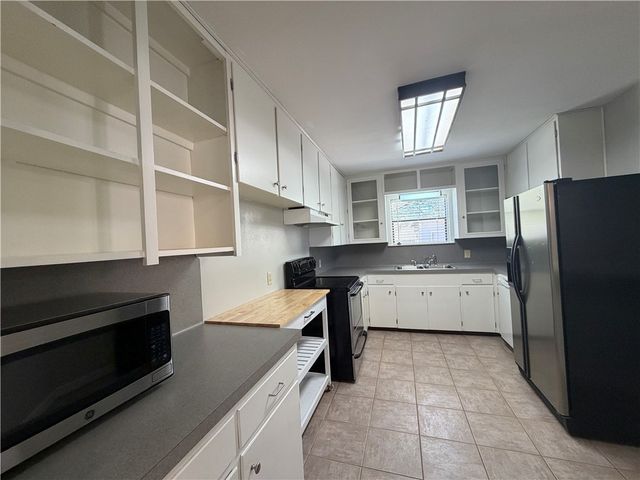 418 Waverly Dr, Corpus Christi, TX 78412