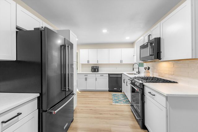 4508 Douglas Macarthur Road NE, Albuquerque, NM 87110