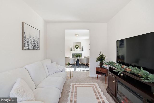 11103 SATURN CT, Fredericksburg, VA 22407