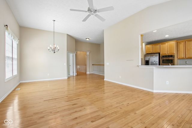 14003 Colville Circle, Carmel, IN 46033