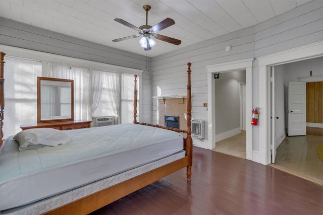 113 Williams Street, Waxahachie, TX 75165