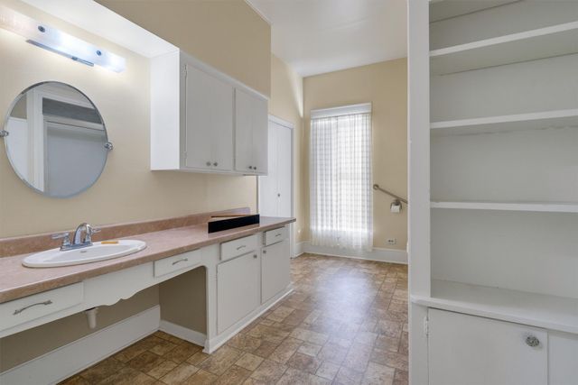 113 Williams Street, Waxahachie, TX 75165