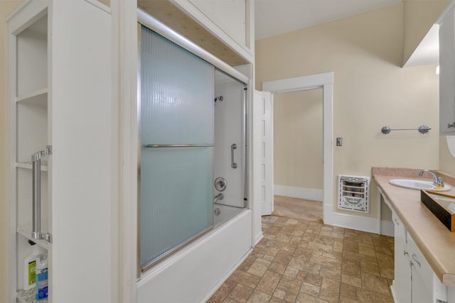 113 Williams Street, Waxahachie, TX 75165