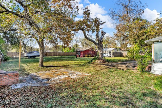 113 Williams Street, Waxahachie, TX 75165