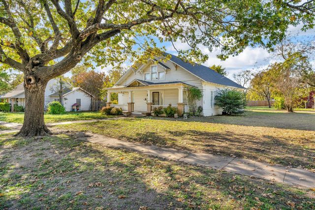 113 Williams Street, Waxahachie, TX 75165