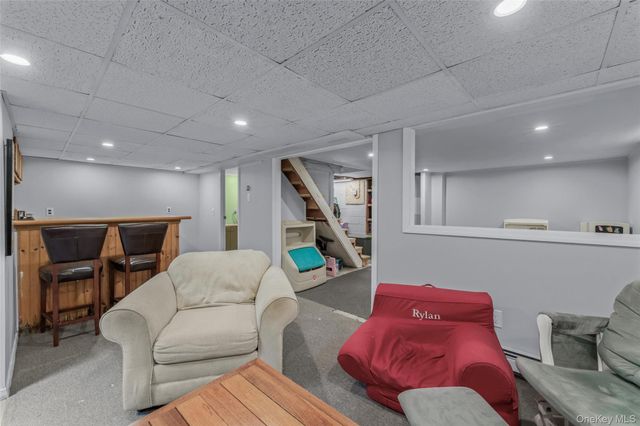 77 N Summit Avenue, Patchogue, NY 11772