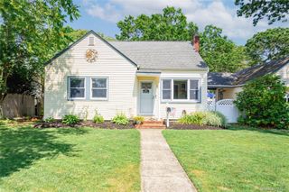 77 N Summit Avenue, Patchogue, NY 11772