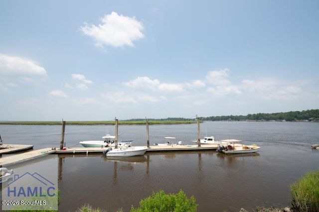 65 Plantation Road, Midway, GA 31320