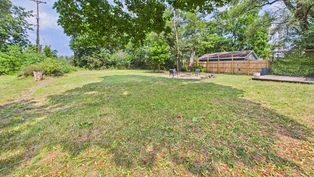 410 Adams Avenue, Muskegon City, MI 49442