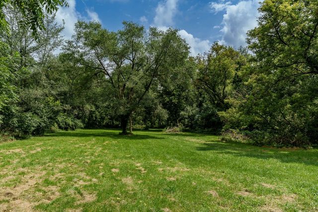 11371 Havenswood Road, Roscoe, IL 61073