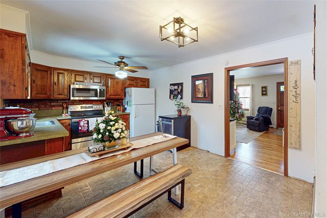 3 Easy Street, Hopewell Junction, NY 12533