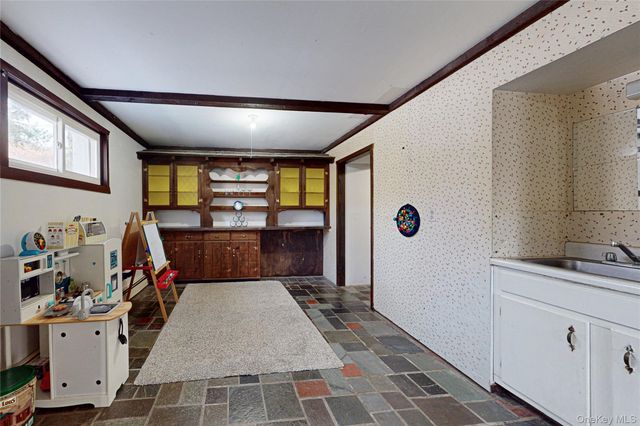 3 Easy Street, Hopewell Junction, NY 12533