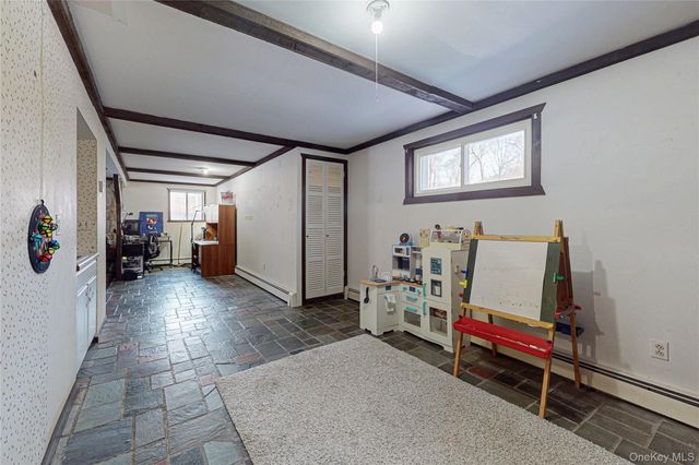 3 Easy Street, Hopewell Junction, NY 12533