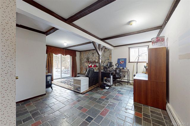 3 Easy Street, Hopewell Junction, NY 12533