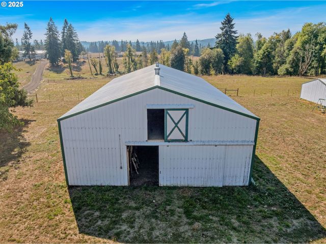 18223 S SPRINGWATER Rd, Estacada, OR 97023