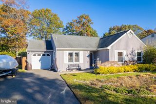 185 LIBERTY BELL RD, Toms River, NJ 08755